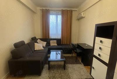 Garsonieră decomandată în Central - 7