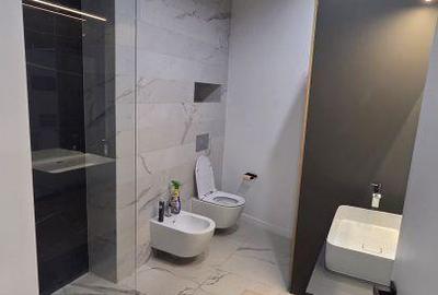 Apartament cu 4 camere în Central - 6