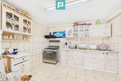 Casa cu 4 camere in Parneava - 14