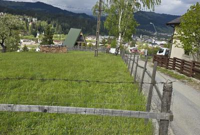 Vanzare teren Strada Telefericului pozitie deosebita - 4