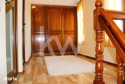 Casă cu 5 camere cu Teren 7800 Mp în Murgeni - 10