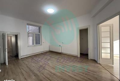 Apartament cu 3 camere semidecomandat în Romană - 14