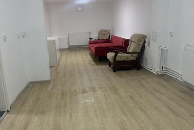 Apartament cu 2 camere în 1 Mai - 6