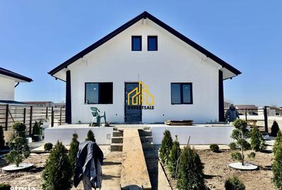 Casă cu 3 camere cu Teren 250 Mp în Clinceni