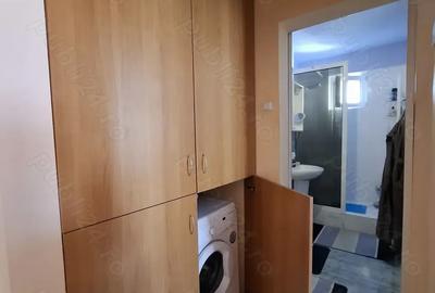 Vand apartament 2 camere in GHERLA , Piata Unirii , etaj 1 - 7
