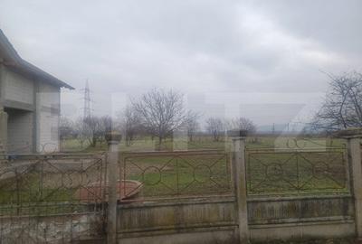Casa Individuala in satul INOC in zona linistita - 2