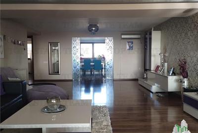 Apartament cu 5 camere decomandat, mobilat în Central - 2