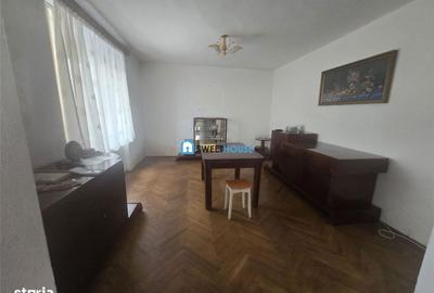 Casă cu 4 camere cu Canalizare în Central - 6