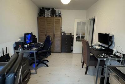 Casă cu 5 camere cu Teren 550 Mp în Sânmihaiu Român - 2