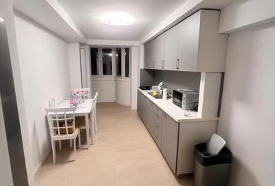 Apartament cu 3 camere decomandat în Decebal - 44