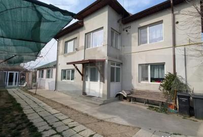 Casă cu 4 camere cu Teren 784 Mp în Central - 17