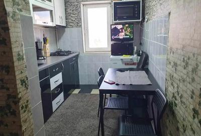 Apartament cu 2 camere decomandat în Central - 2