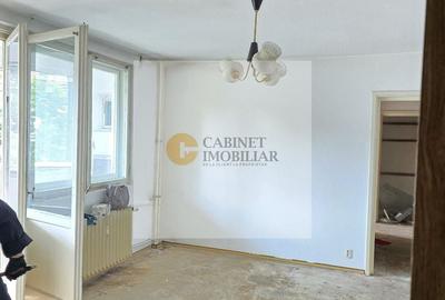Apartament cu 3 camere semidecomandat în Gorjului - 13