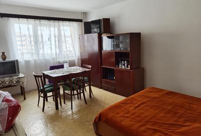 Apartament cu 3 camere decomandat în Ultracentral