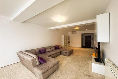 Apartament cu 3 camere decomandat, mobilat în Herăstrău