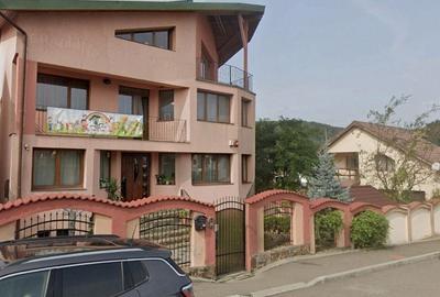 Casă individuală cu 7 camere în Bunloc