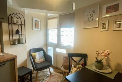 Apartament de închiriat, 3 camere, 60 mp, zona Piața Cipariu - 12