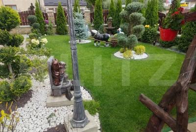 Casă cu 8 camere cu Teren 488 Mp în Marginea - 1