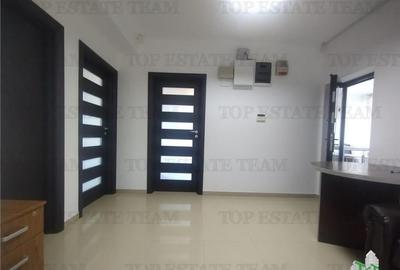 Apartament premium 4 camere cu intrare separata, ideal sediu - 2