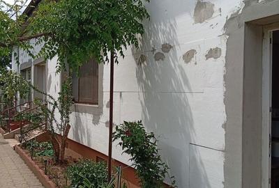 Casă cu 5 camere cu Teren 885 Mp în Ghioroc - 15