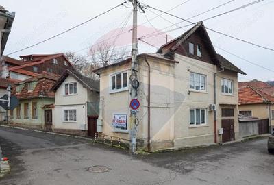 Corp de casa cu 2 studiouri independente, ideal pentru regim hotelier - 14