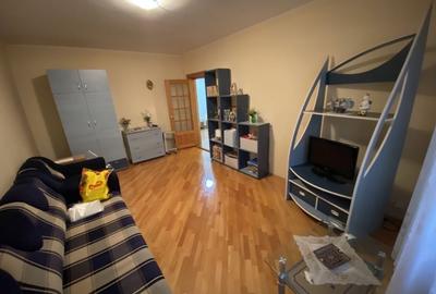 Apartament  2 camere Zona Capela Militară - etaj 6/10 - 56 mp - 5