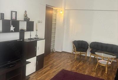 Apartament cu 2 camere decomandat în Trocadero - 4