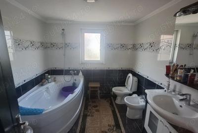 Casa de vanzare - 10