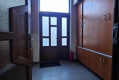Proprietate Versatil? Locuin?? Afacere  After School sau Birouri IN  One?ti de v - 8
