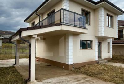 Casa individuala 109 mp utili, 400 mp teren, semifinisata, z - 4