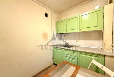 Garsoniera Banu Manta cu vedere pe spate - 17