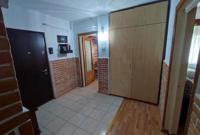 Apartament cu 2 camere decomandat în Sârbi - 8