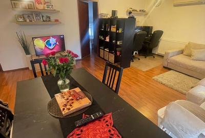 Apartament cu 3 camere în Central - 8