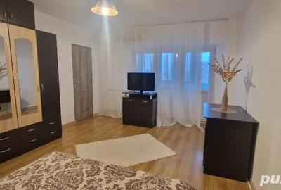 Garsonieră decomandată în Tei