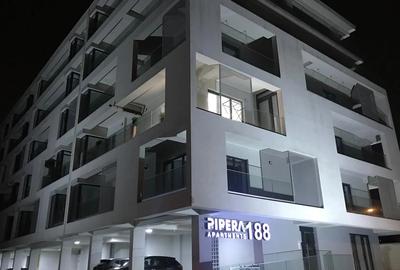 Pipera, Scoala Americana - 6