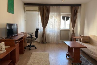 Garsonieră decomandată, mobilată în Tineretului - 1