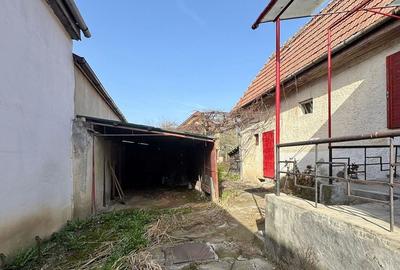 CASA IDELA PENTRU RENOVARE SI EXTINDERE IN BARTOLOMEU - 2