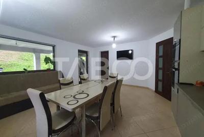 Casa 5 camere 197mp utili situata la 27km de Fagaras si 65km de Brasov - 4