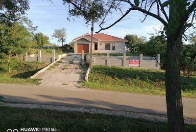 Casă cu 3 camere în Șauaieu - 8