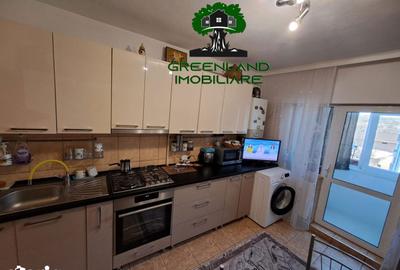 Apartament cu 3 camere decomandat în Ciurea - 9