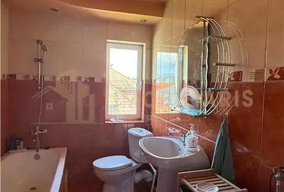 Apartament cu 3 camere în Vasile Alecsandri