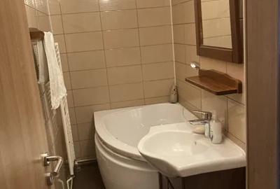 Apartament de inchiriat 2 camere| 50 mp | Zona Strand - 7