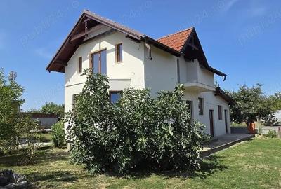 Casă în Păulești - 9