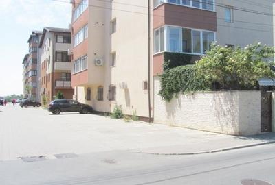 Bragadiru - Independentei, Strada Monumentului - 9