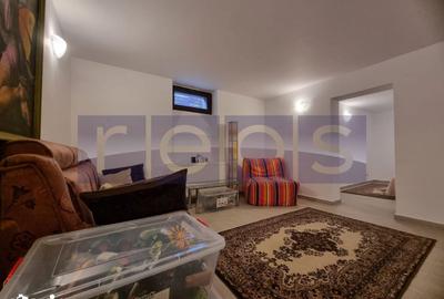 Casă cu 9 camere cu Canalizare în 13 Septembrie - 4