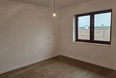 Casă cu Teren 700 Mp în Nojorid - 3