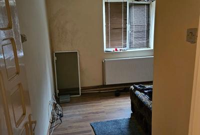 Apartament cu 3 camere decomandat în Măcin - 2