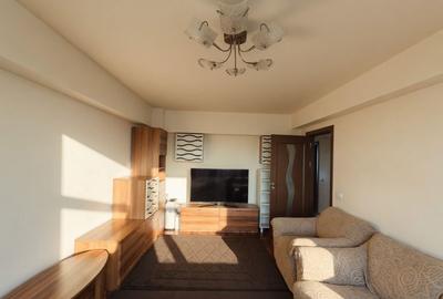 Apartament cu 4 camere decomandat în Central - 3