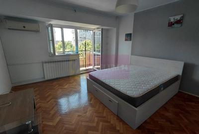 Garsonieră decomandată, mobilată în P-ța Alba Iulia - 1