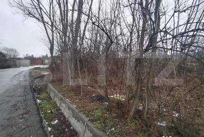 Teren de 580 mp, în Priseaca